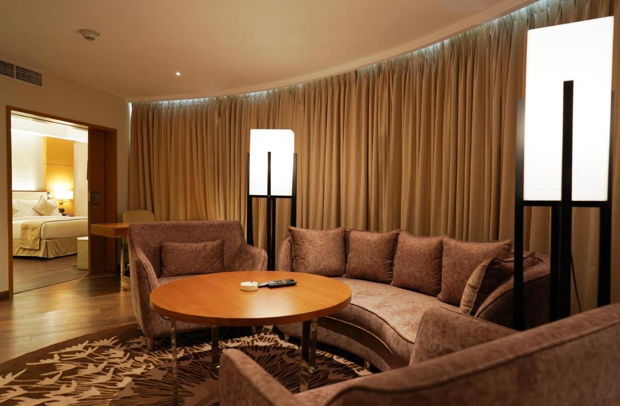 Gokulam Grand Trivandrum Тривандрум Экстерьер фото