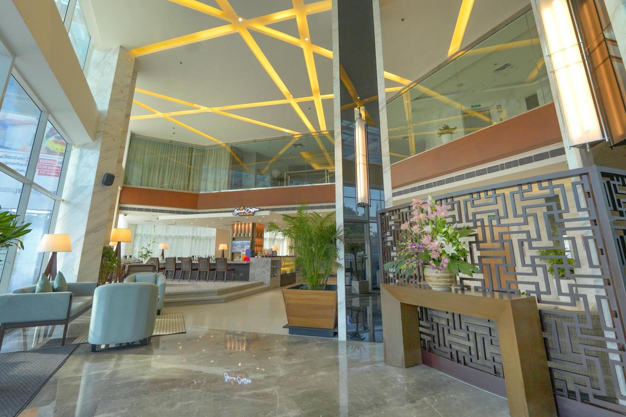 Gokulam Grand Trivandrum Тривандрум Экстерьер фото