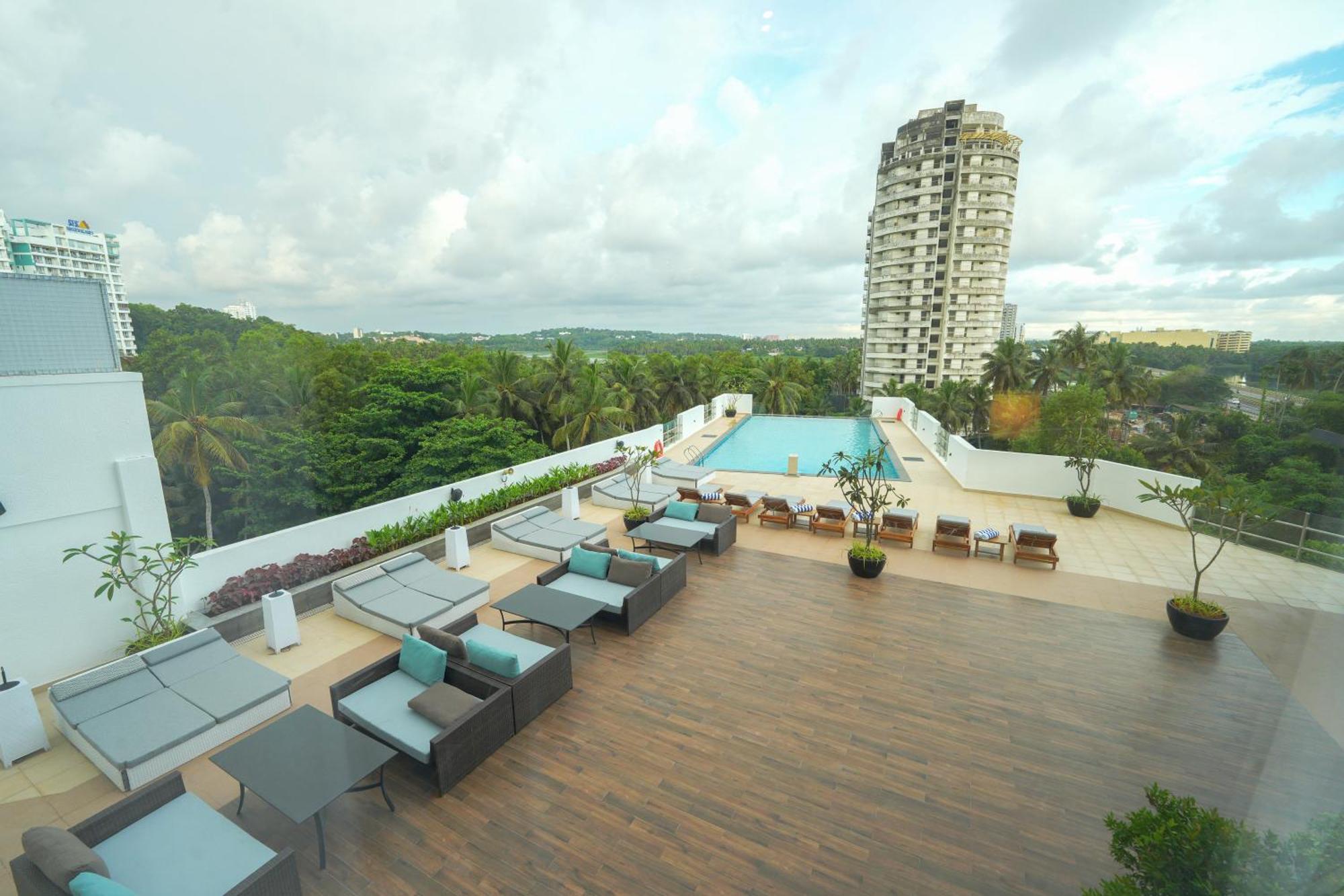 Gokulam Grand Trivandrum Тривандрум Экстерьер фото
