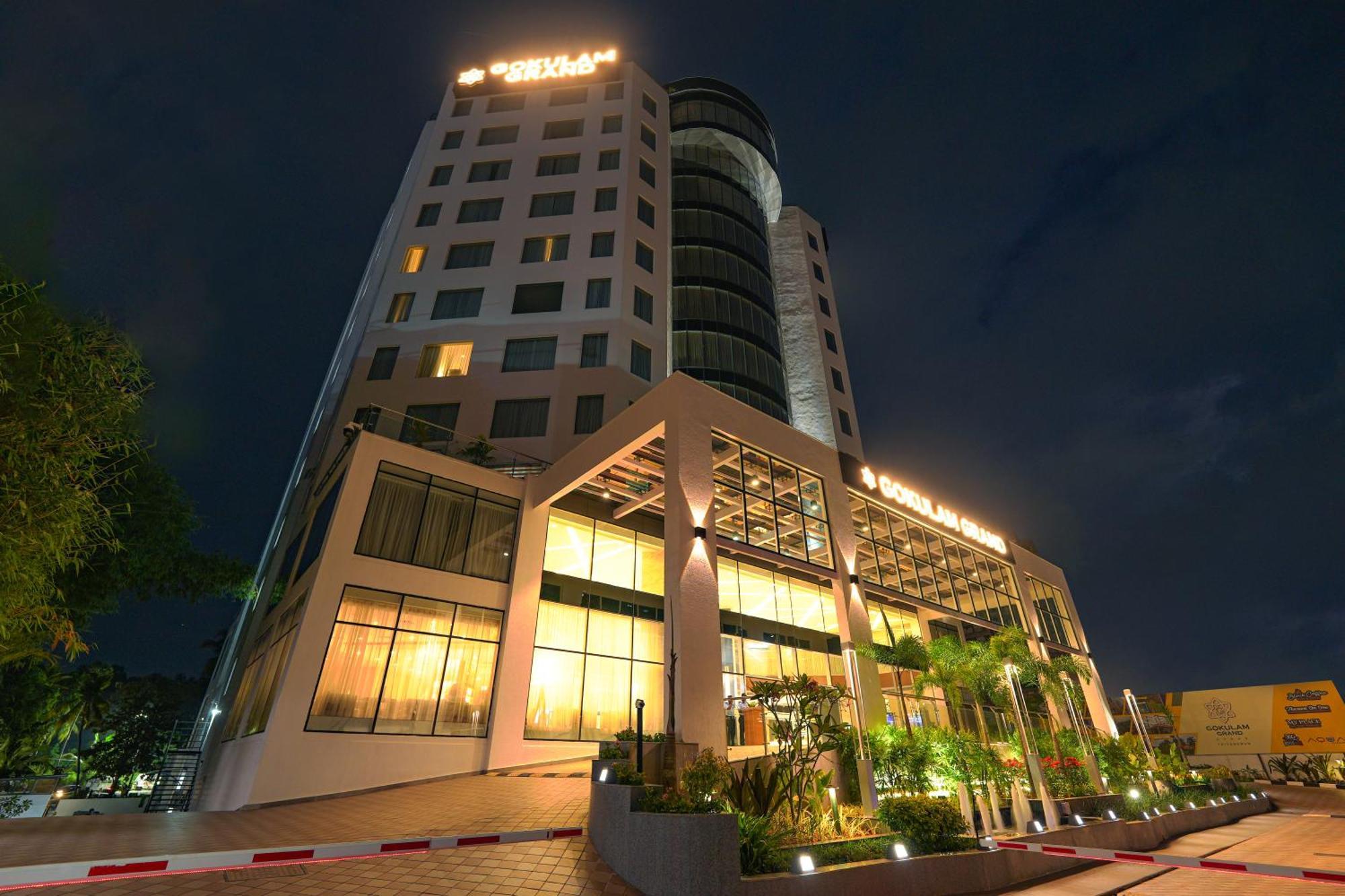 Gokulam Grand Trivandrum Тривандрум Экстерьер фото