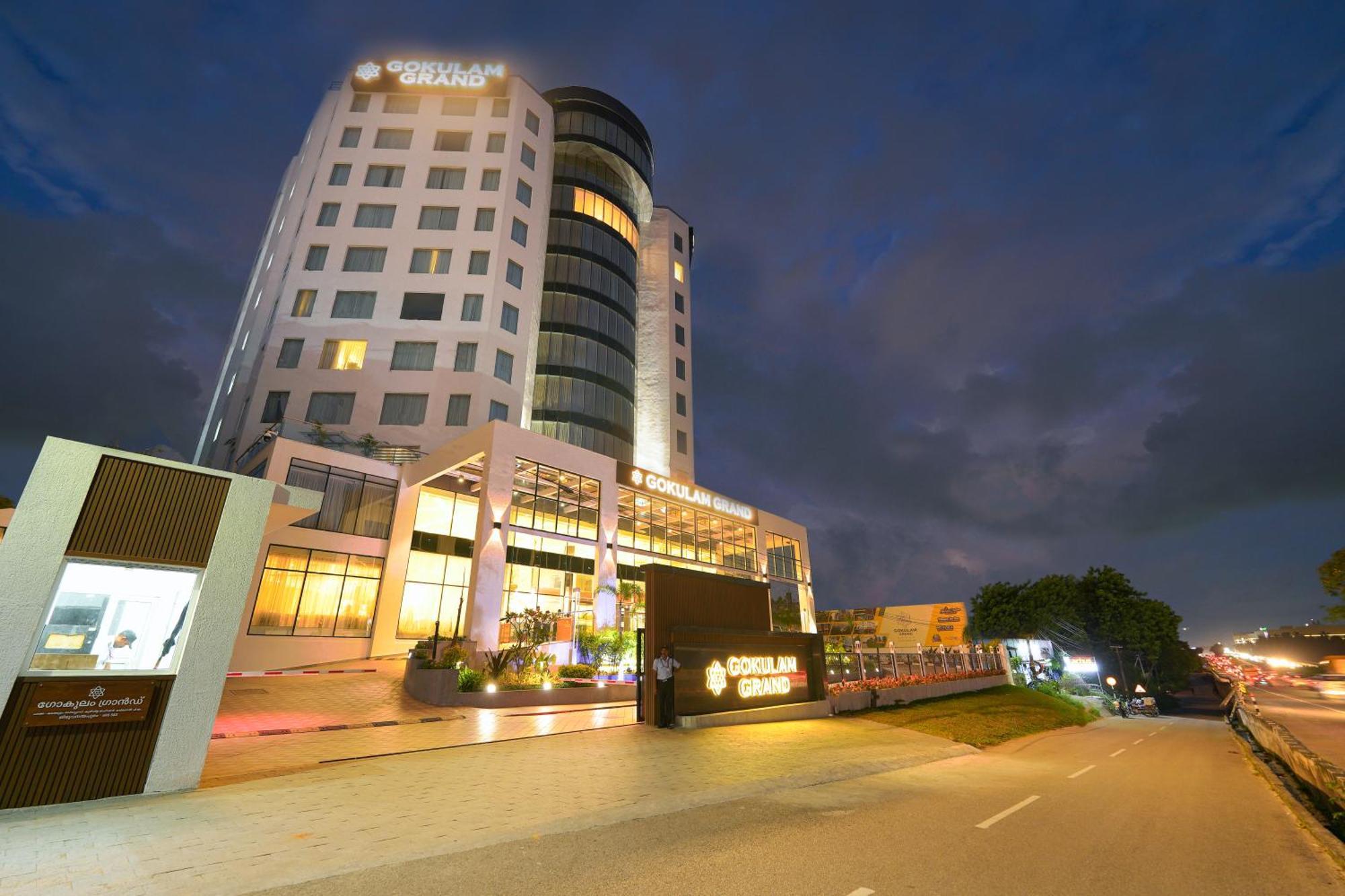 Gokulam Grand Trivandrum Тривандрум Экстерьер фото